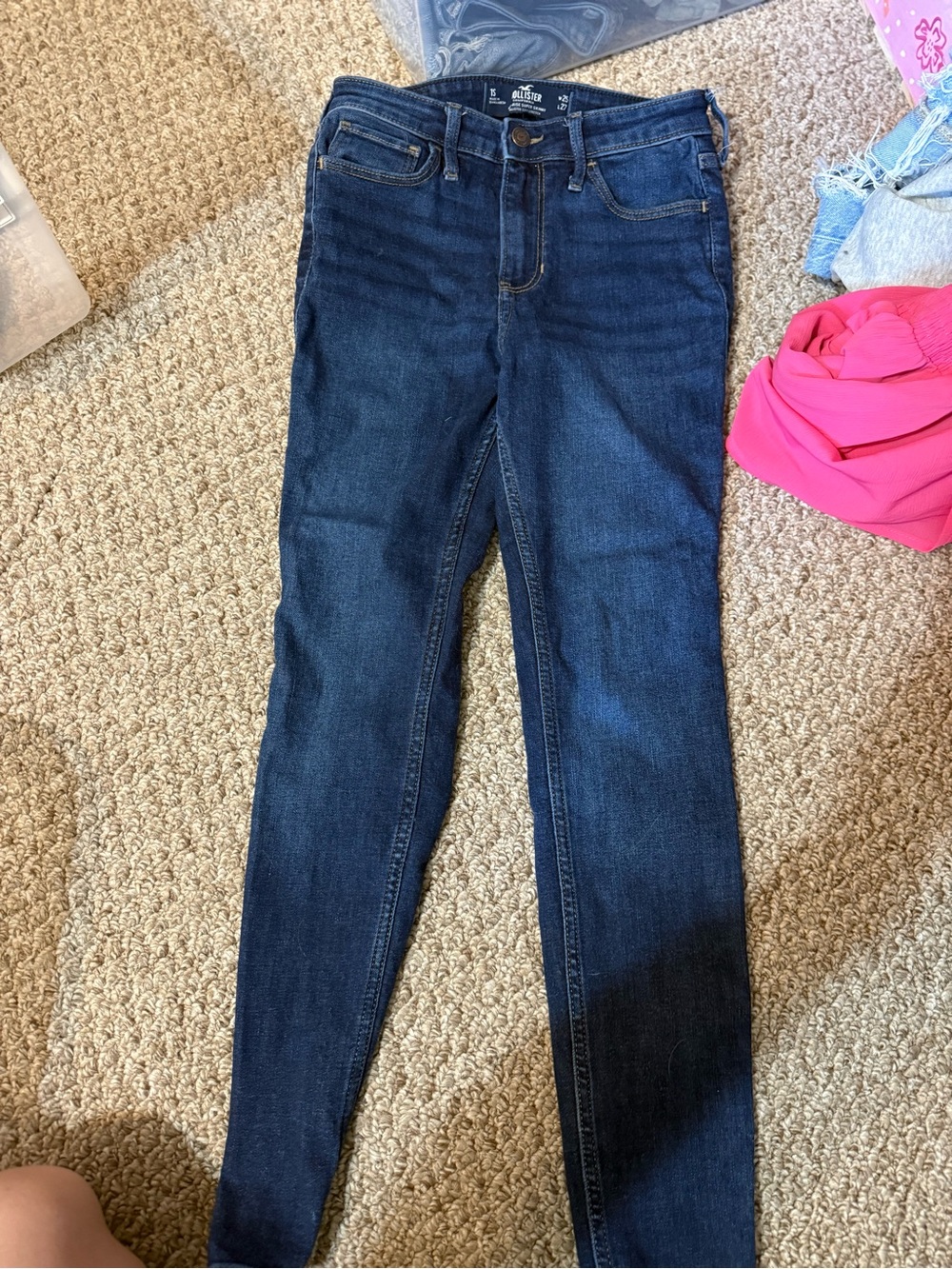 Hollister jeans